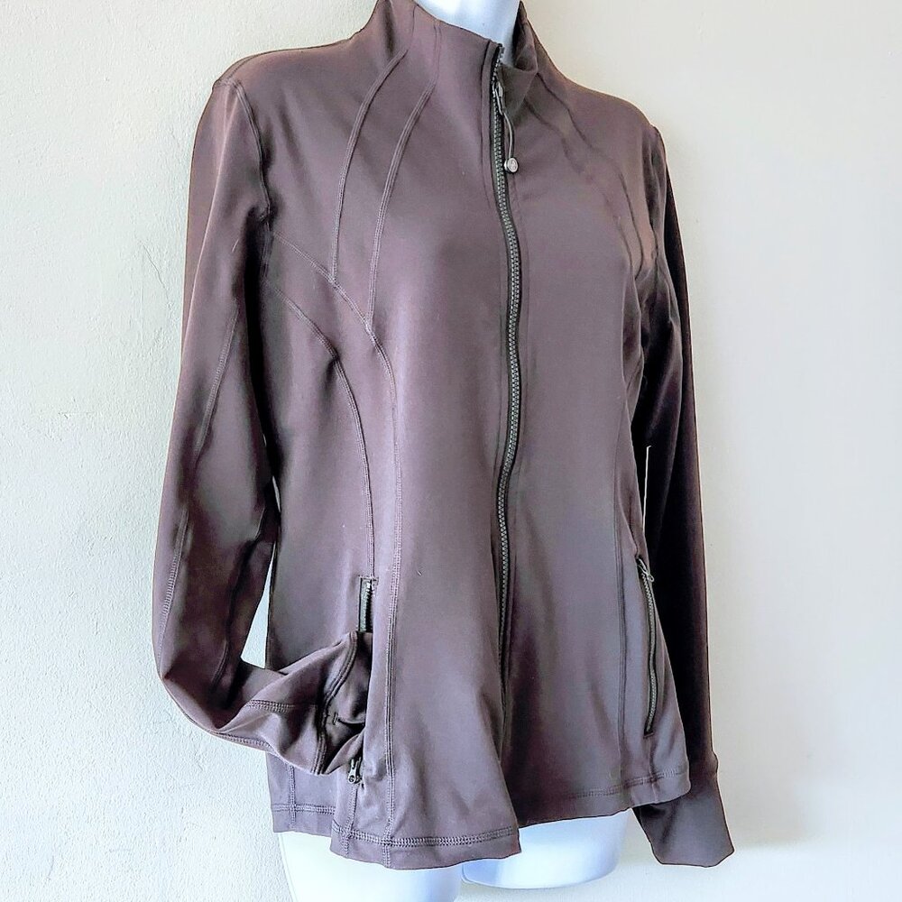 NWT Chocolate fully zipped activewear jacket by 90degree sz L